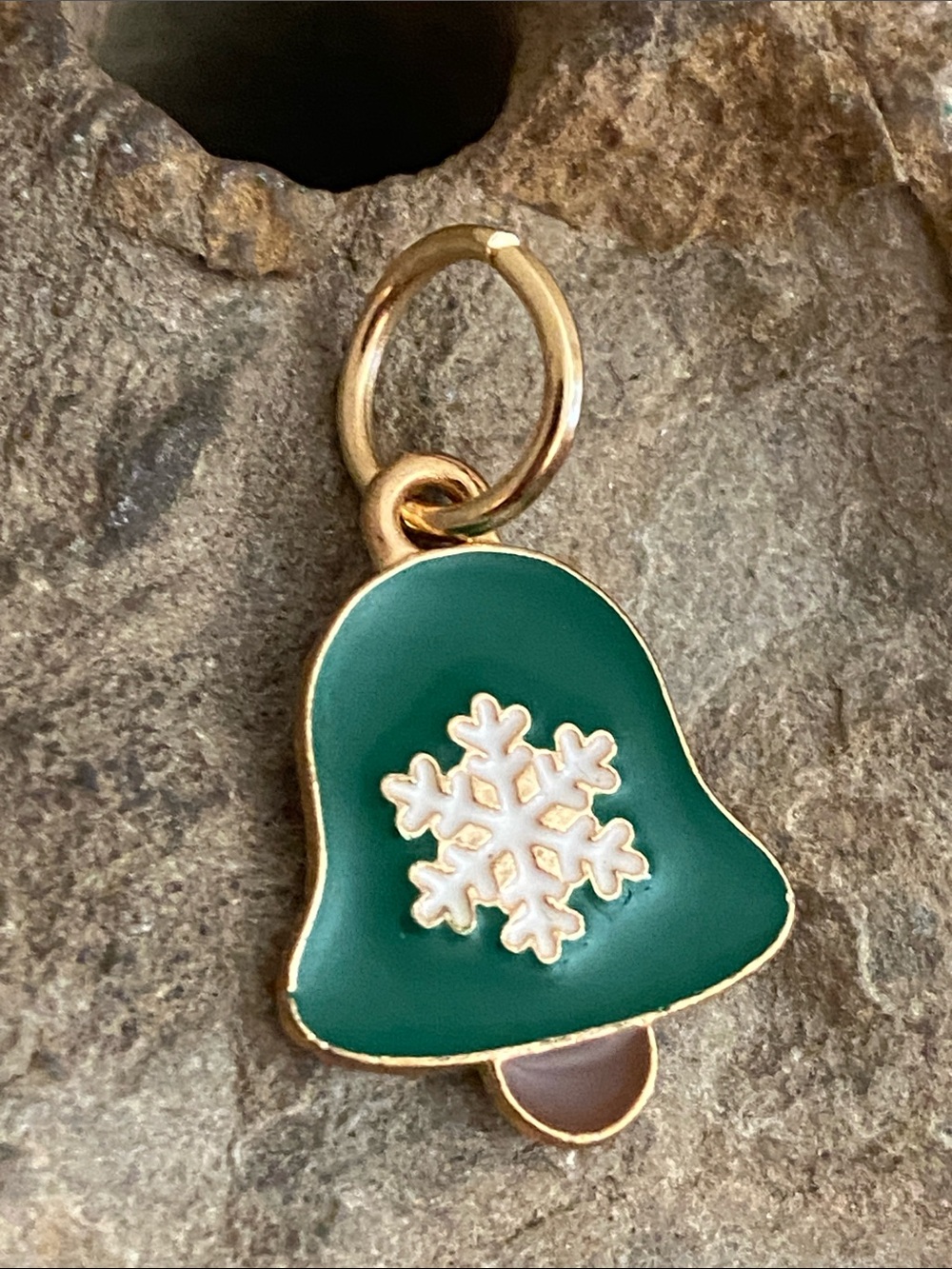 5/$10❤️❤️❤️NEW Gold Tone Zinc Alloy Bell Charm Pendant
